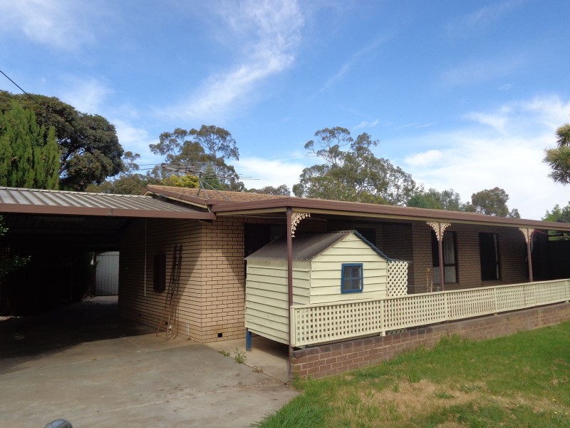 4 West Terrace, Littlehampton SA 5250