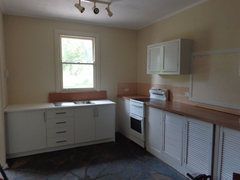 7 View Road, Woodside SA 5244