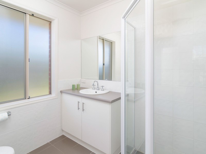 8 Stonybrook Grove, Mount Barker SA 5251