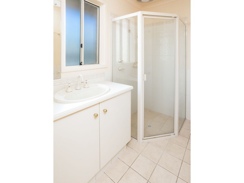 6 Dawson Street, Mount Barker SA 5251