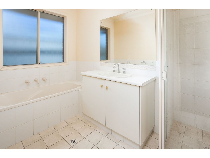 6 Dawson Street, Mount Barker SA 5251