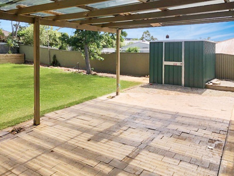 17 Wolf Avenue, Strathalbyn SA 5255