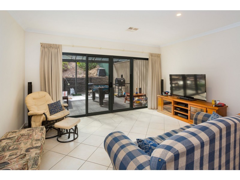 96b Onkaparinga Valley Road, Woodside SA 5244