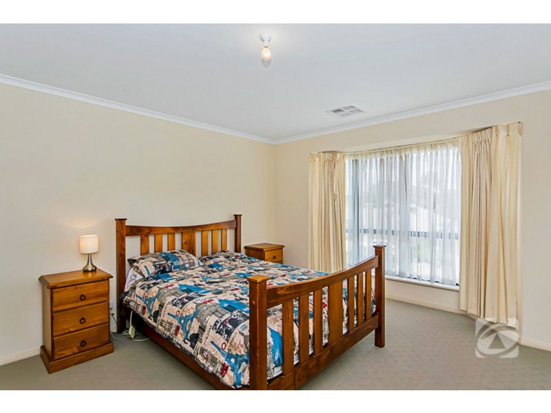 27 Barton Circuit, Mount Barker SA 5251