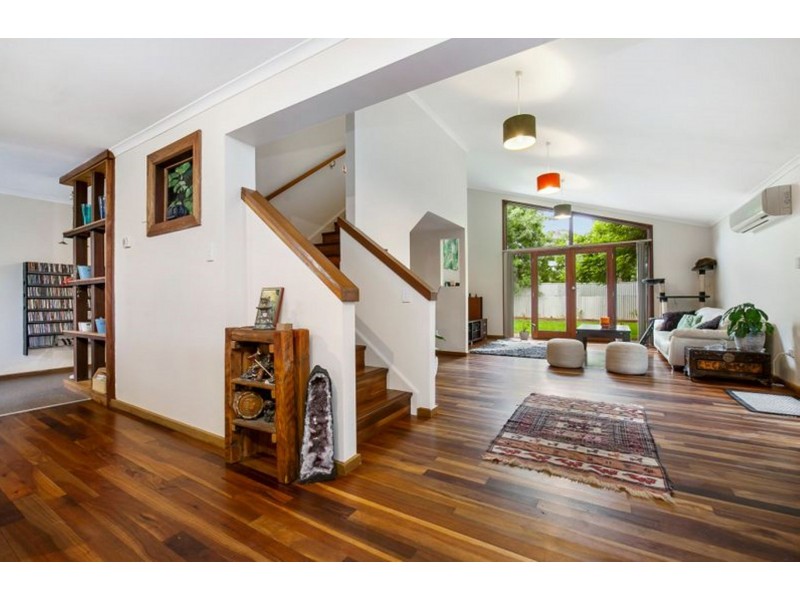 4 Alberg Avenue, Mount Barker SA 5251