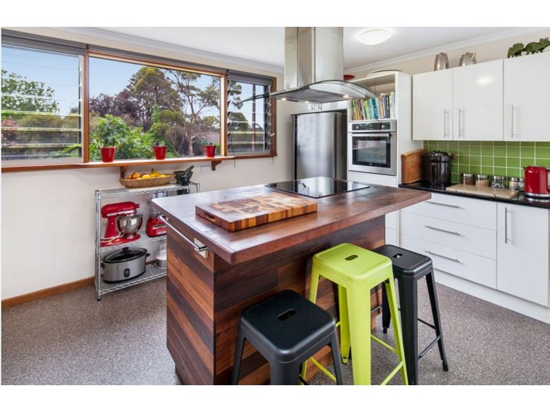 4 Alberg Avenue, Mount Barker SA 5251