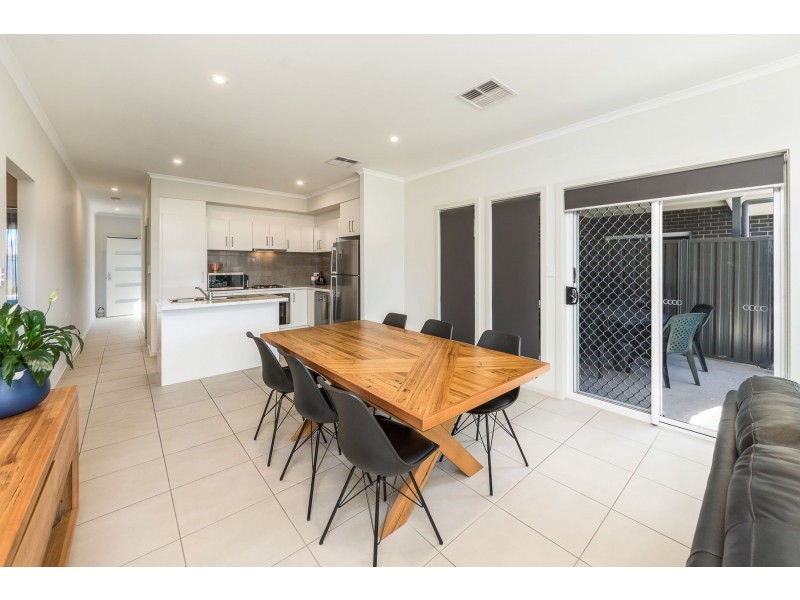 2/21 Weld Crescent, Mount Barker SA 5251