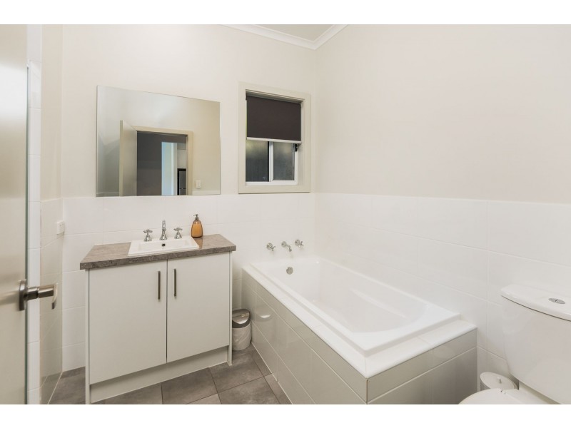 2/21 Weld Crescent, Mount Barker SA 5251