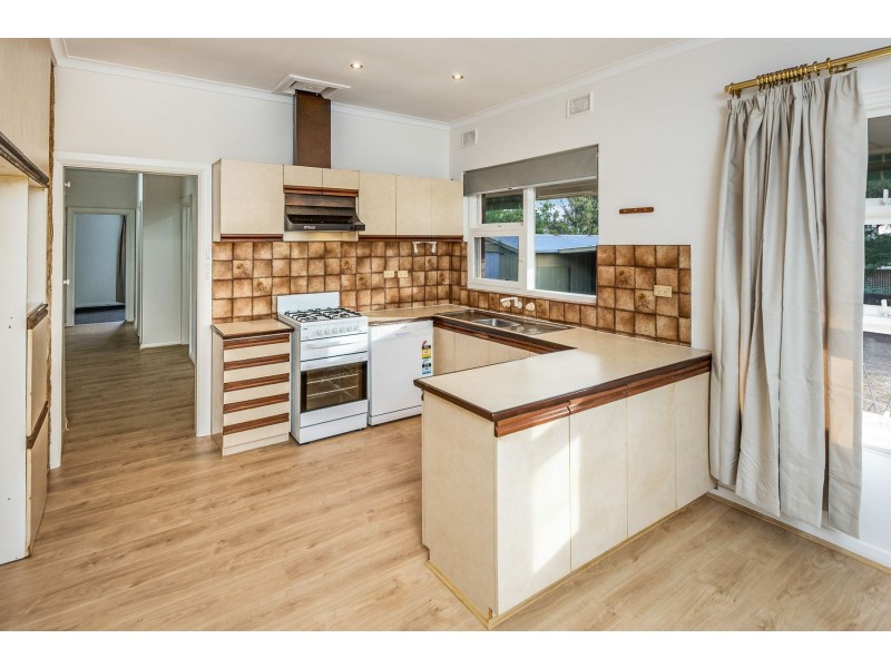 31 Strathcona Avenue, Panorama SA 5041