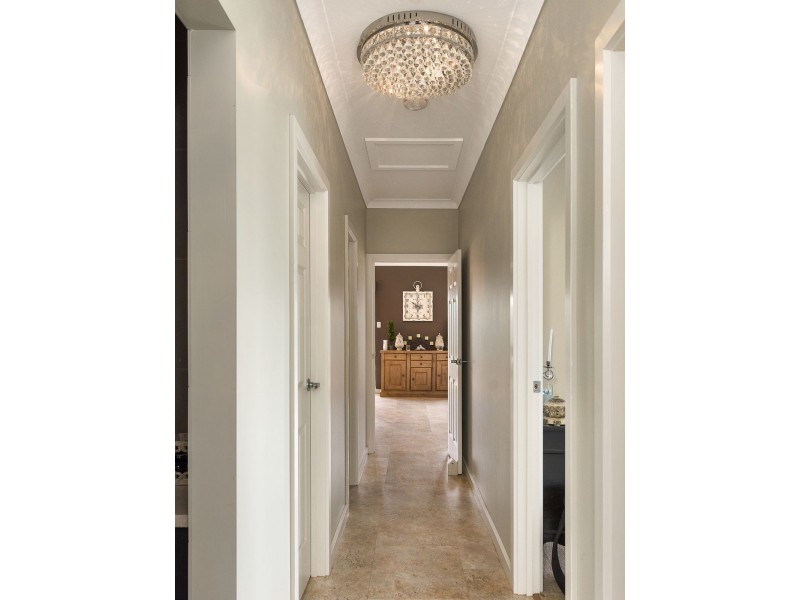 18 Red Gum Crescent, Mount Barker SA 5251