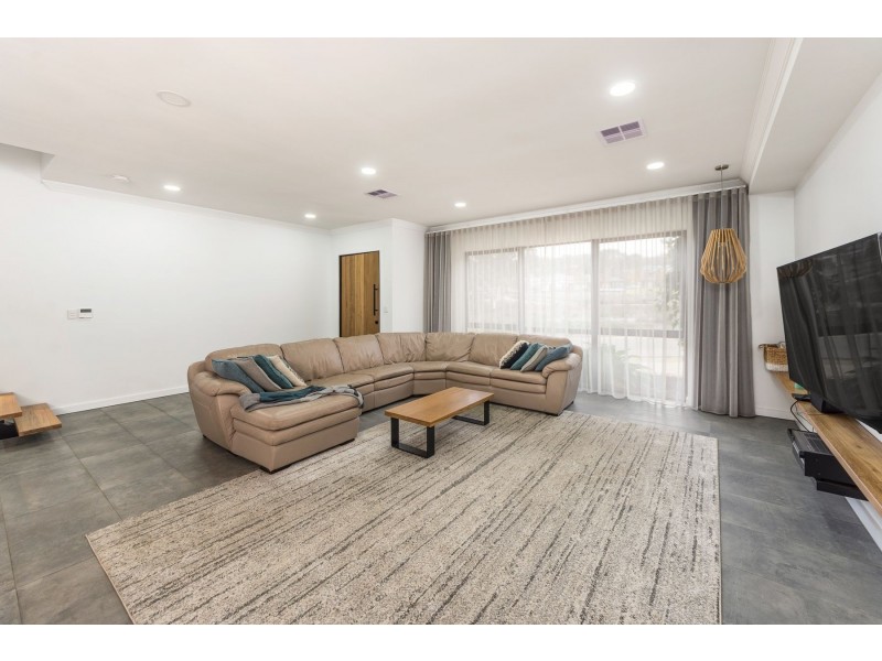 8 Park Terrace, Mount Barker SA 5251