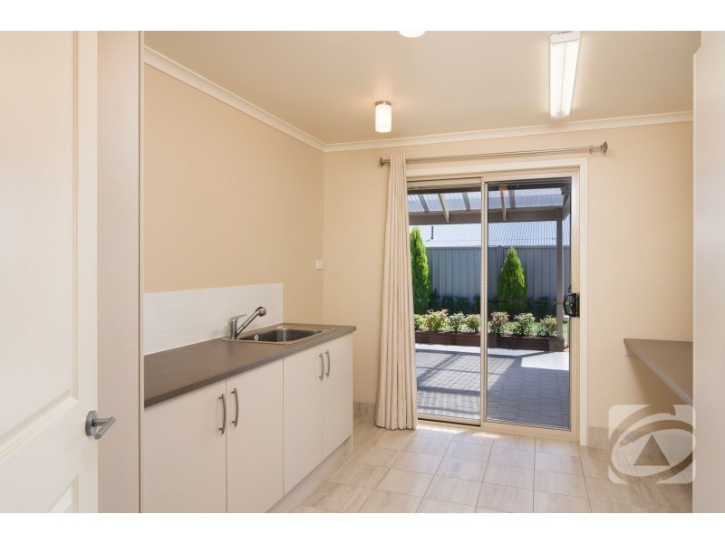 74 Douglas Drive, Mount Barker SA 5251