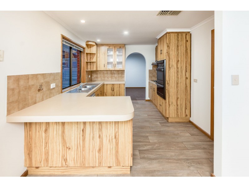 26 Stephens Avenue, Strathalbyn SA 5255