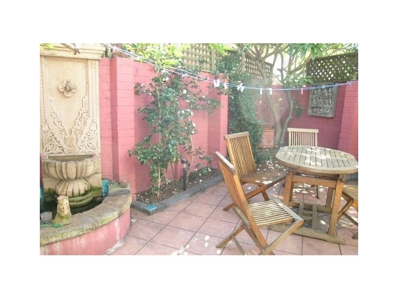 18 Ridge Street, Surry Hills NSW 2010