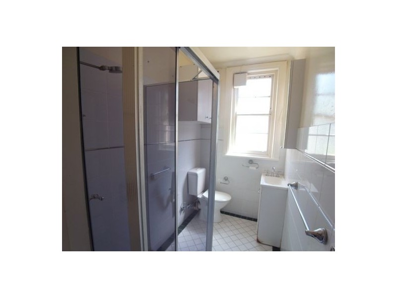 2/15 Denham Street, Surry Hills NSW 2010