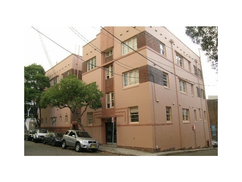 2/15 Denham Street, Surry Hills NSW 2010