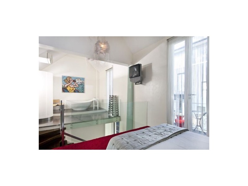 413. Bourke Street, Surry Hills NSW 2010