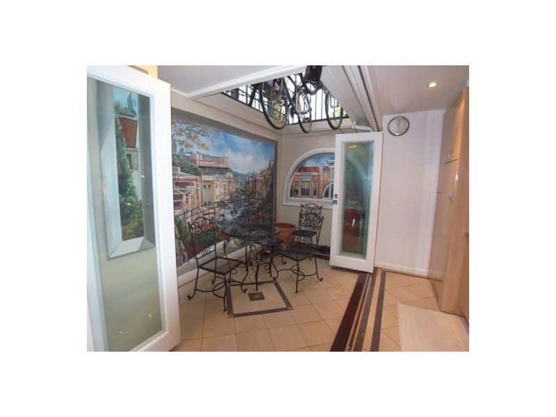 136 Riley Street, Darlinghurst NSW 2010