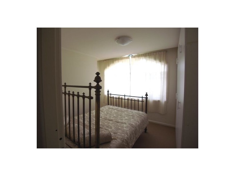 17a  Bayview Ave, Earlwood NSW 2206