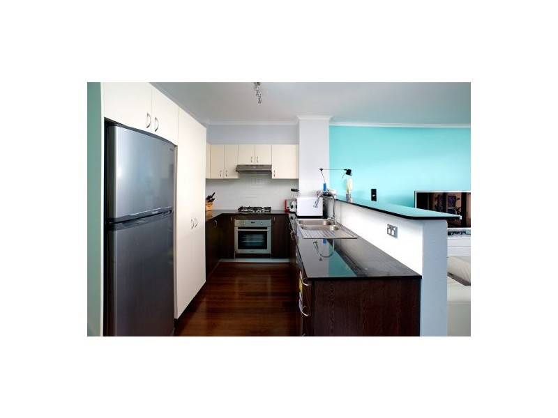 59/4 Gillespie Avenue, enter via cnr Ralph & Gillepspie, Alexandria NSW 2015