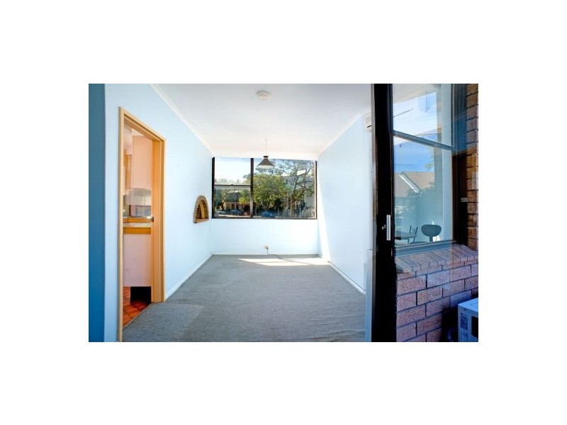 2a/2 Cook Road (cnr Moore Park Rd), Centennial Park NSW 2021