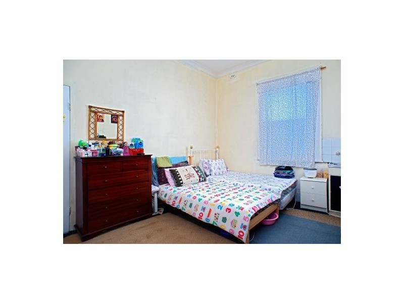 70.  Flinders Street, Darlinghurst NSW 2010