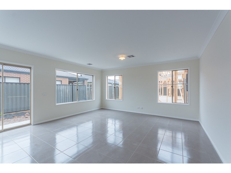 10 Andara Street, Truganina VIC 3029