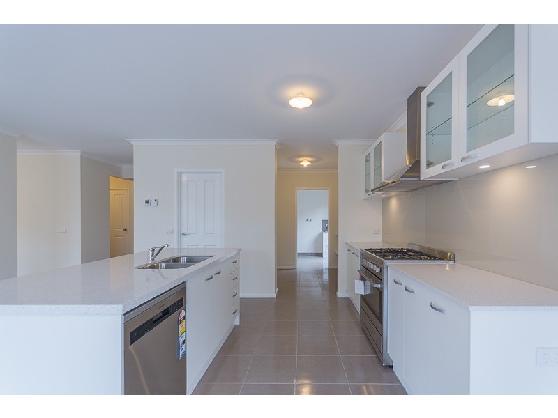 10 Andara Street, Truganina VIC 3029
