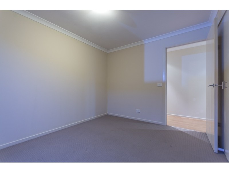 4 Destiny Lane, Tarneit VIC 3029