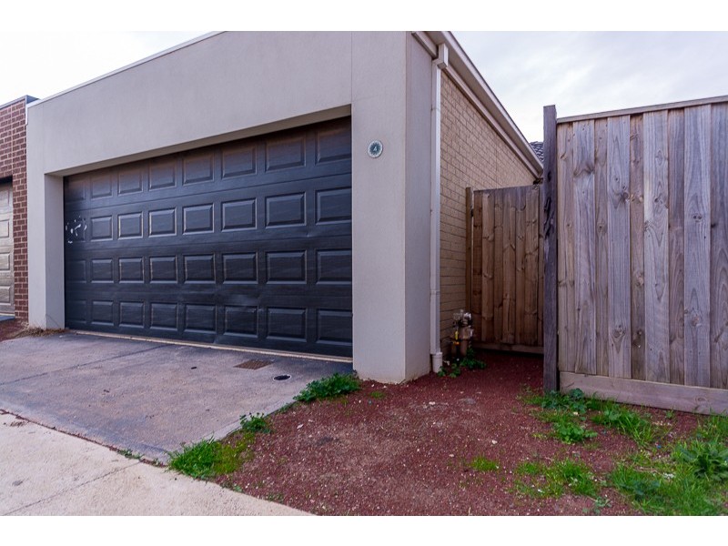 4 Destiny Lane, Tarneit VIC 3029