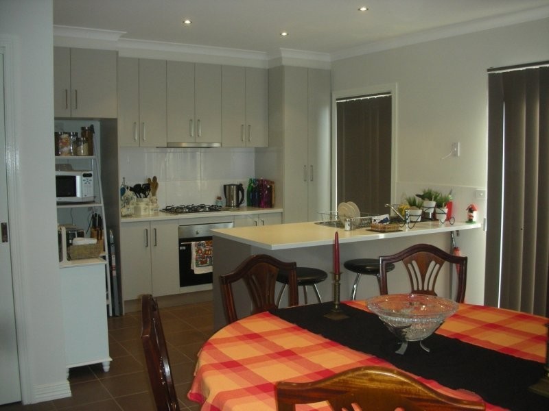 53 Swamphen Drive, Williams Landing VIC 3027