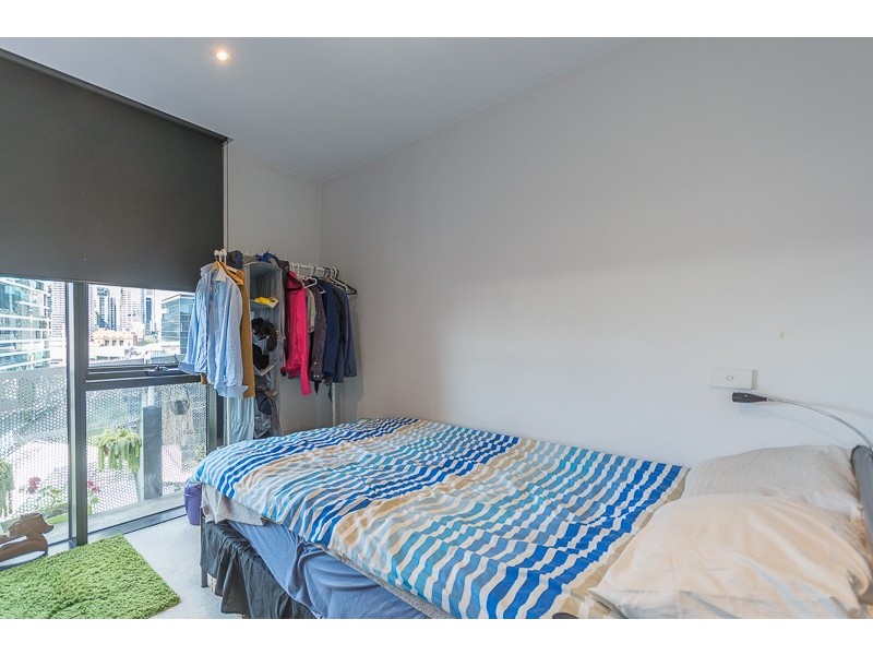 1204/18 Waterview Walk, Docklands VIC 3008