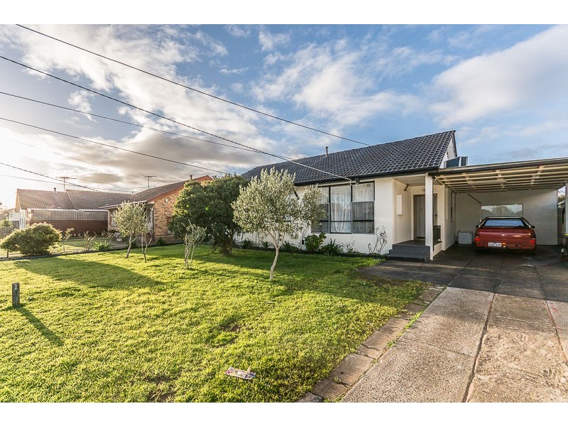 14 Centenary Crescent, Werribee VIC 3030