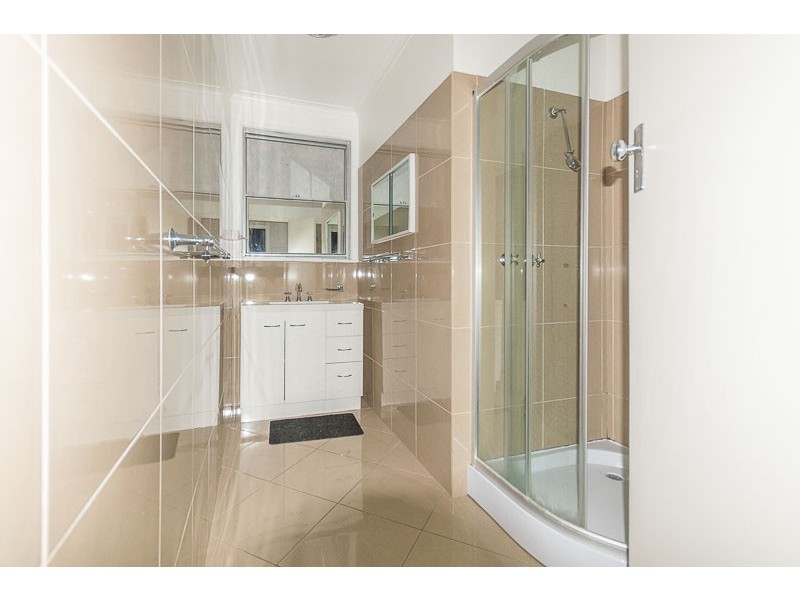 14 Centenary Crescent, Werribee VIC 3030