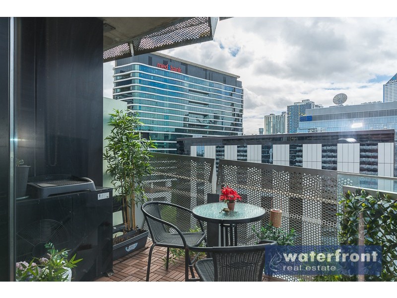 1303/8 Waterview Walk, Docklands VIC 3008