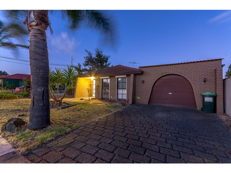 20 Phyllis Parade, Deer Park VIC 3023