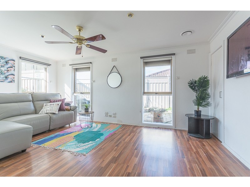 20 Phyllis Parade, Deer Park VIC 3023