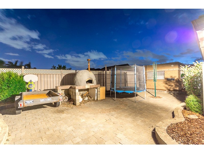 20 Phyllis Parade, Deer Park VIC 3023