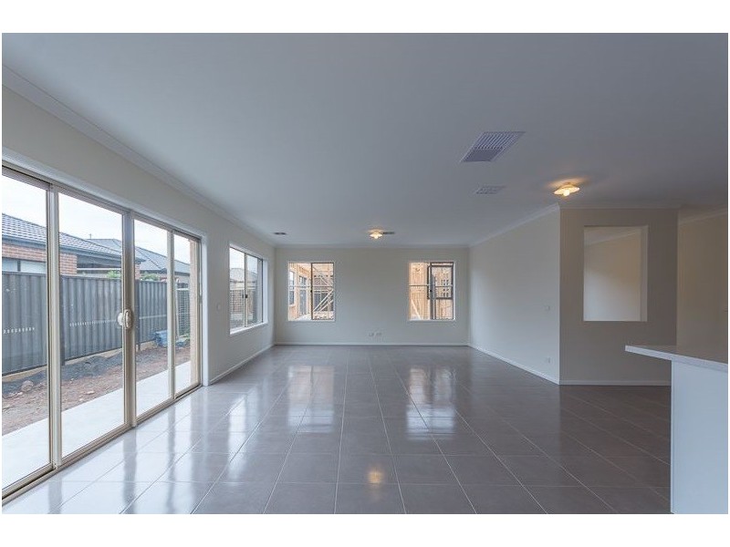 10 Andara Street, Truganina VIC 3029