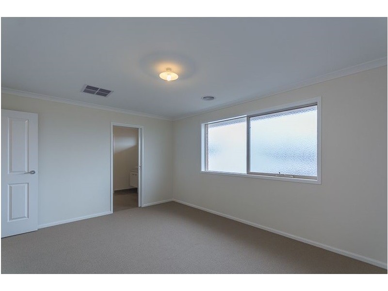 10 Andara Street, Truganina VIC 3029