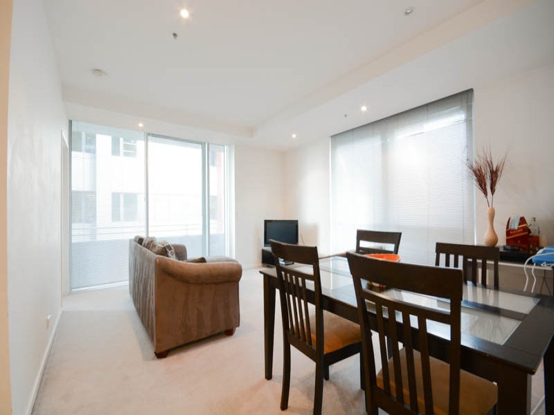 2307/620 Collins Street, Melbourne VIC 3000