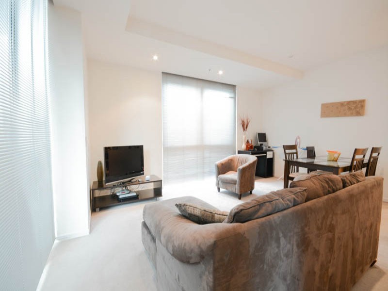 2307/620 Collins Street, Melbourne VIC 3000