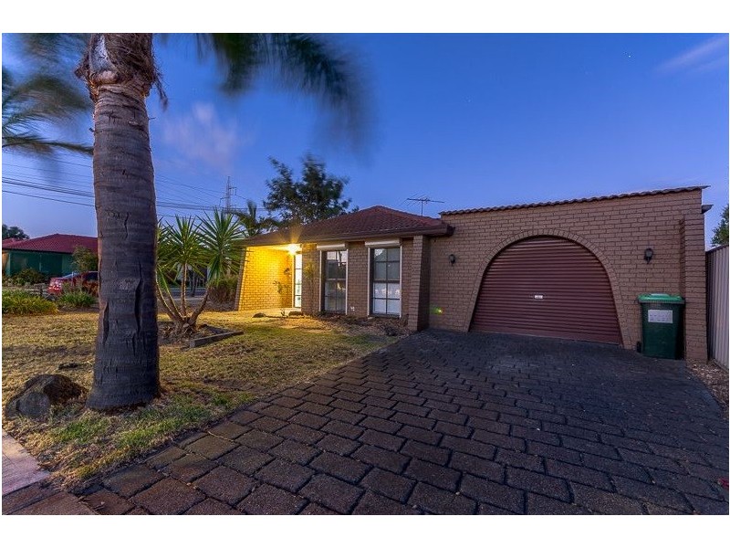 20 Phyllis Parade, Deer Park VIC 3023