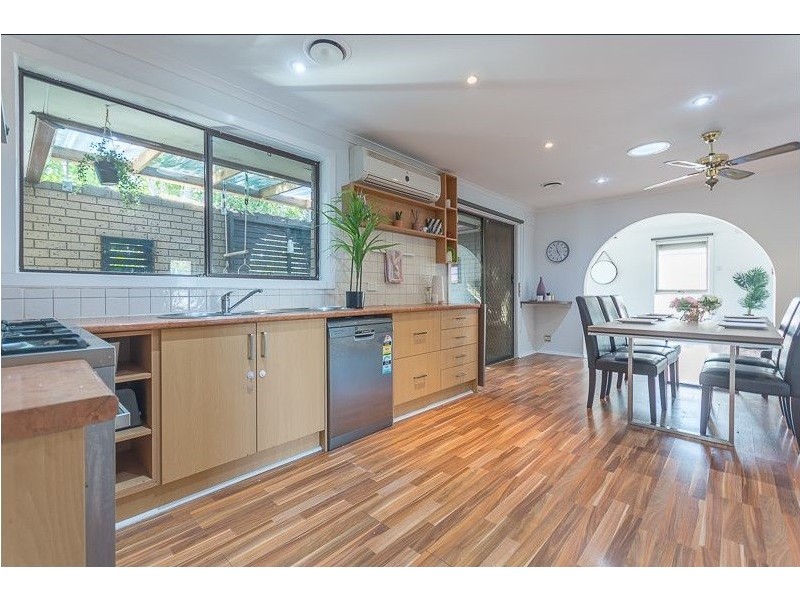 20 Phyllis Parade, Deer Park VIC 3023