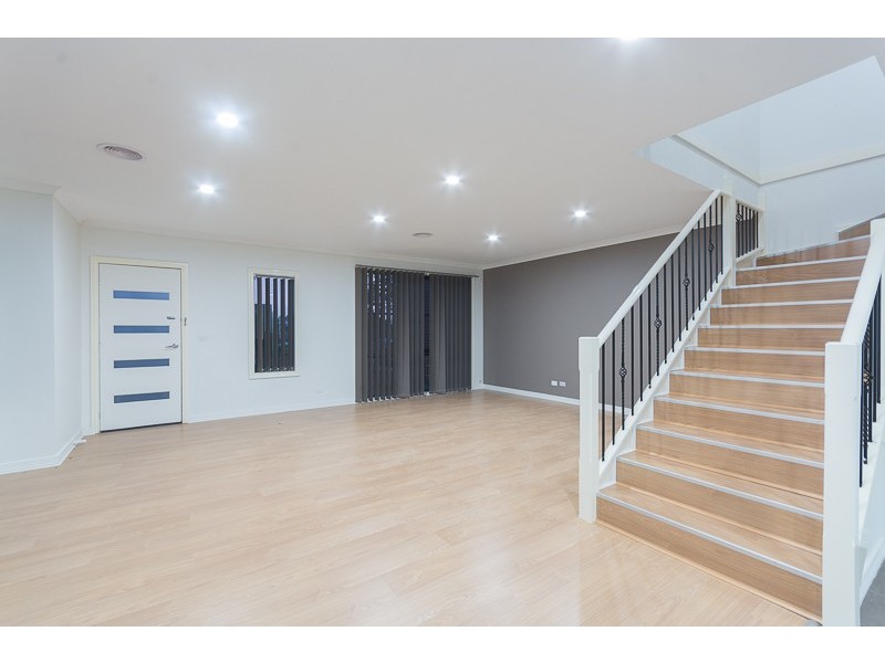 53 Swamphen Drive, Williams Landing VIC 3027
