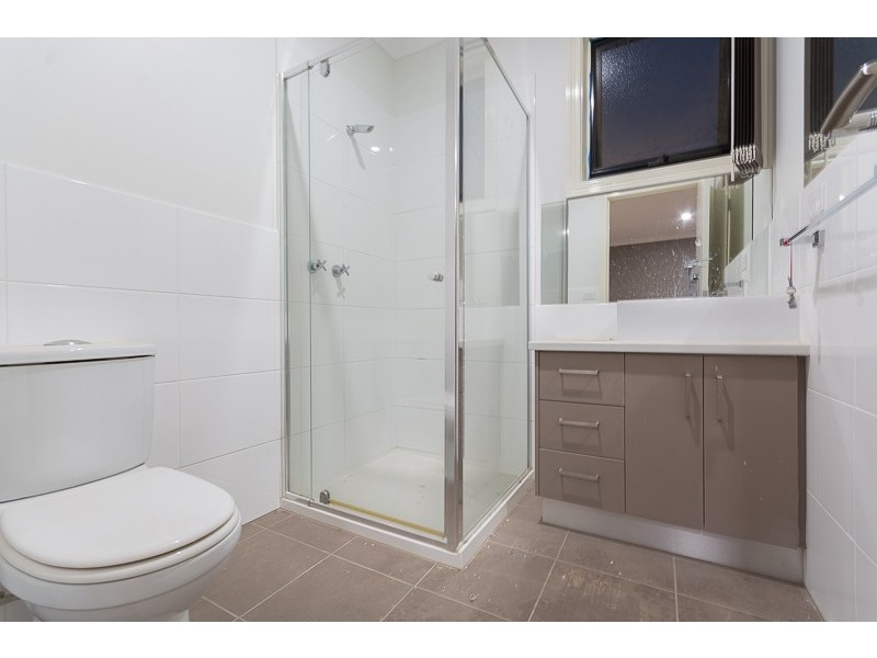53 Swamphen Drive, Williams Landing VIC 3027