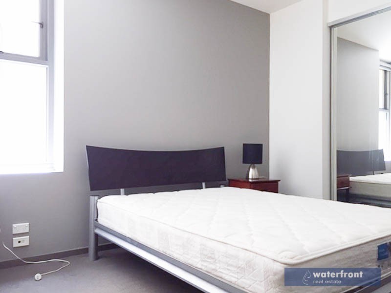 409/9 Degraves Street, Melbourne VIC 3000