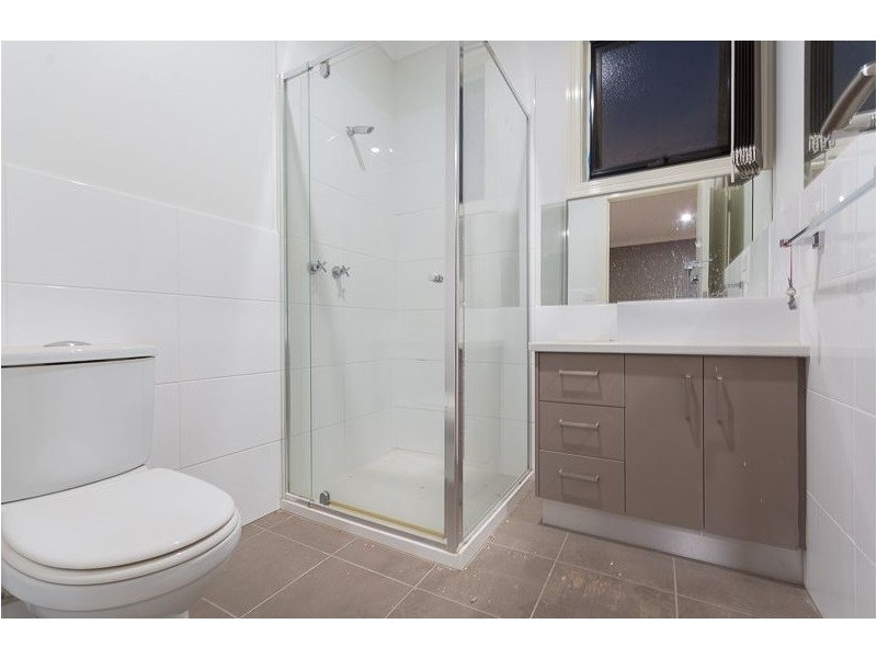 53 Swamphen Drive, Williams Landing VIC 3027