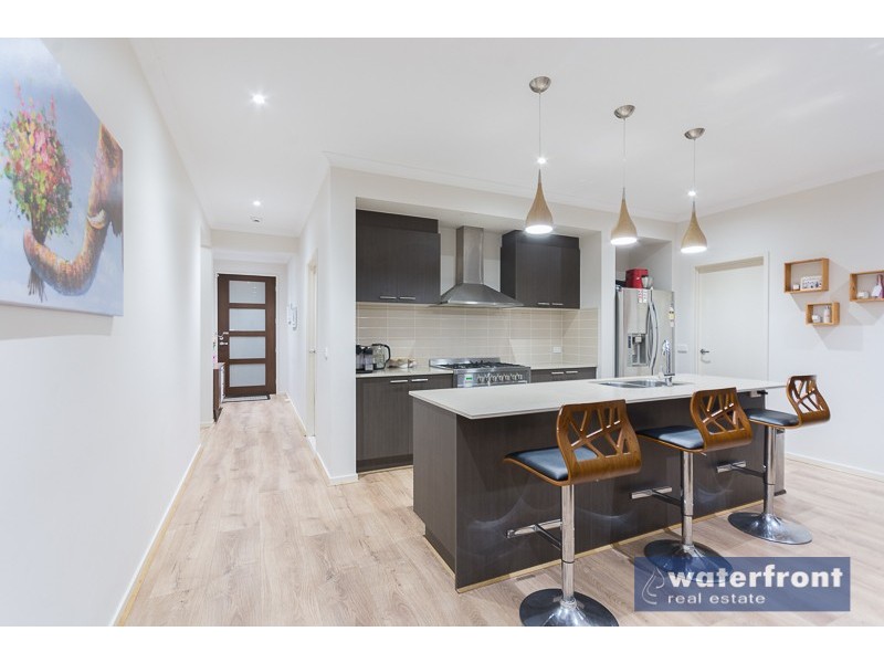 18 Barnsley Street, Truganina VIC 3029