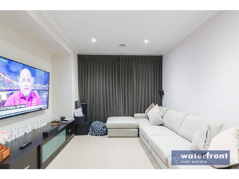 18 Barnsley Street, Truganina VIC 3029